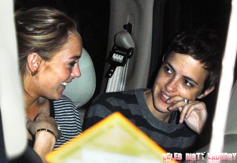 Lindsay Lohan Denies She is Still Lesbian or Bisexual – Is She Over Samantha Ronson?
