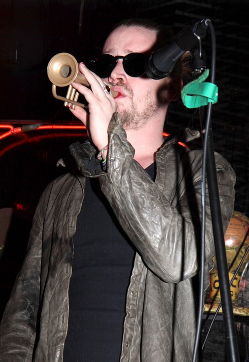 Macaulay Culkin NOT Dead: Facebook, Twitter Death Hoax Rumors of Drug-Plagued Former Child Star False