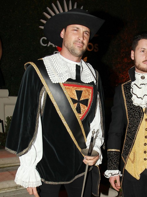 Maksim Chmerkovskiy Returns To Dancing With the Stars As Guest Judge for Semi-Finals