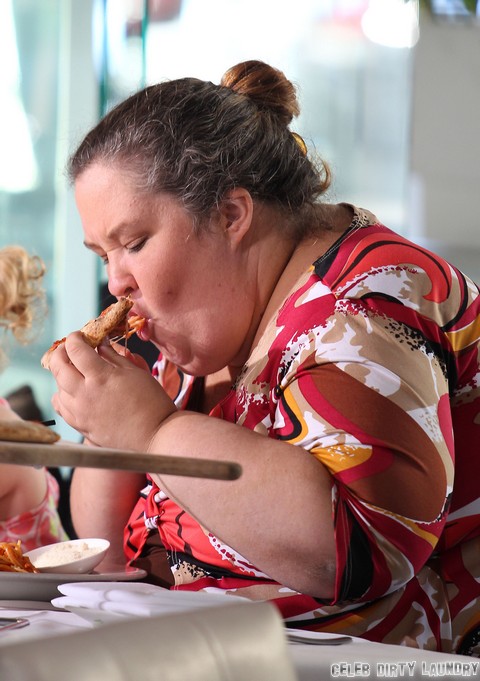 Mama June Bought Child Molester a Car: Stole Daughter Anna Cardwell’s Money For Mark McDaniel, Man That Molested Daughter!