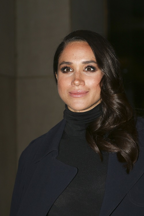 Queen Elizabeth Gives Prince Harry Permission To Marry Meghan Markle