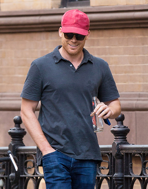 ‘Dexter’ With Michael C. Hall Allegedly Getting Reboot In 2017 – Show Will Rewind To Season 4 And Correct Flaws?