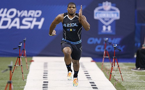 Michael Sam Full Frontal Nude Selfie Pic: Naked Photo Reported Fake