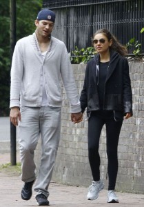 Ashton Kutcher Meets Mila Kunis' Parents In London - Is A Wedding Soon? 0521