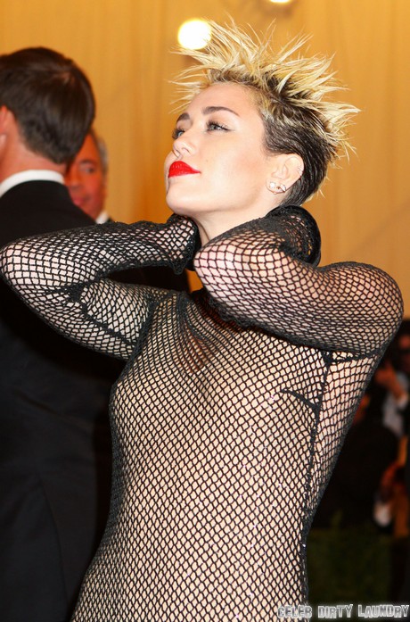 Miley Cyrus Beats January Jones in Face to Face Battle Over Liam Hemsworth