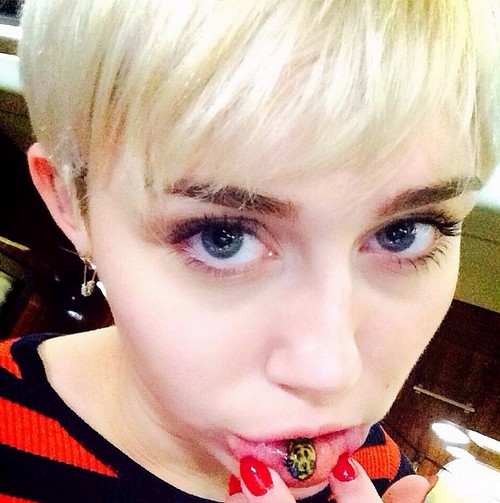 Miley Cyrus Collapse – Drugs, Alcohol and Mental Breakdown Involved – Mike WiLL Made It Blamed By Tour Manager Diane Martel