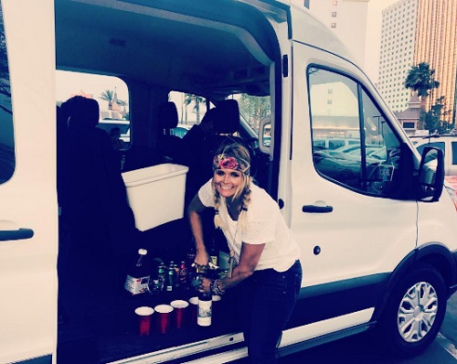 Miranda Lambert Needs Emergency Alcohol For Diva Meltdowns