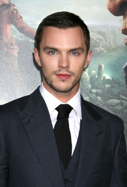 Kristen Stewart To Steal Nicholas Hoult From Jennifer Lawrence: Kristen and Nick Cast as a Couple in “Equals”