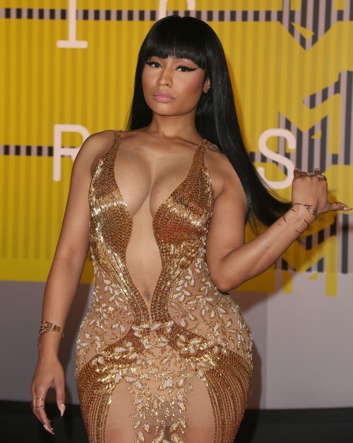 Nicki Minaj and Miley Cyrus Twitter War Looms: MTV Awards Bitch Fight ‘Very Real’ – Staff Scrambled to Keep Singers Apart