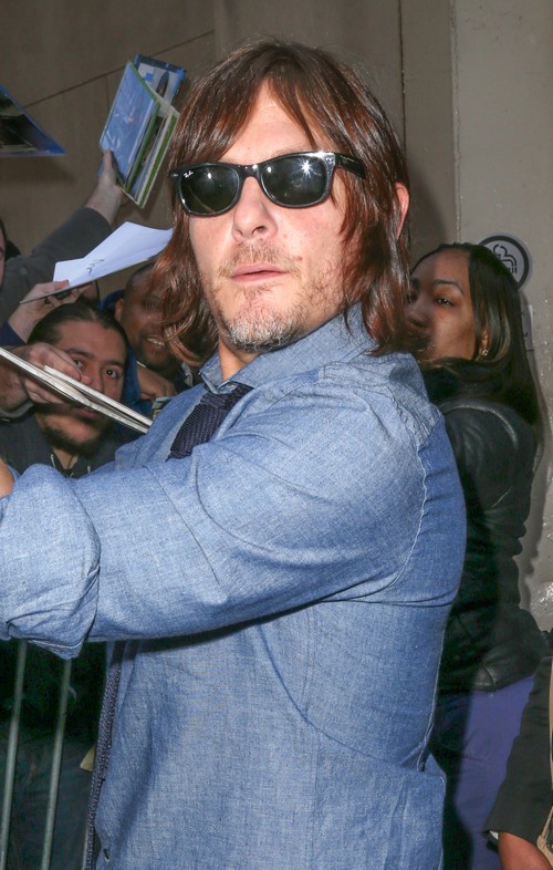 The Walking Dead Season 7 Spoilers: Daryl Definitely NOT Dead at Negan’s Hand – Melissa McBride Spills Romance Storyline