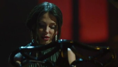 Oksana Grigorieva New Song Beautiful Heartache – It Sucks [Video]