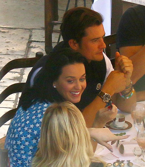 Orlando Bloom Break Up: Katy Perry Dumps Actor, Humiliated Over Naked Photos?