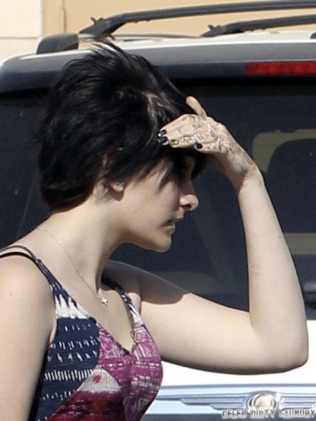 Paris Jackson Rejected By Rehab Facility, Still Considered A Danger To Herself