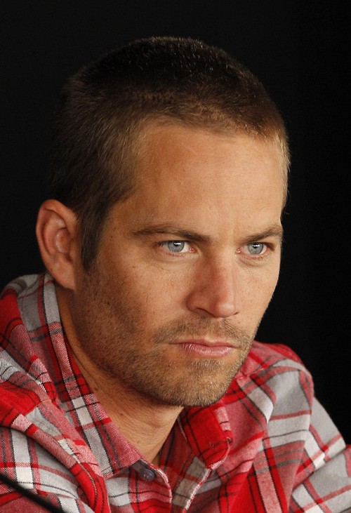 Vin Diesel Breakdown Honoring Paul Walker At Fast And Furious 7 Screening