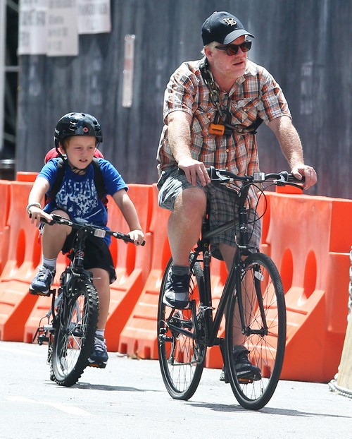 Phillip Seymour Hoffman Battled Drug Addiction Most Of His Life: In And Out Of Rehab