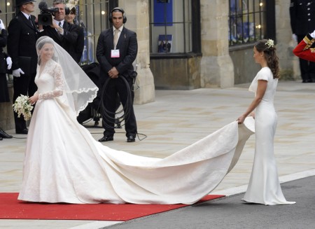 Does Kate Middleton Hold Pippa Middleton To A Double Standard?