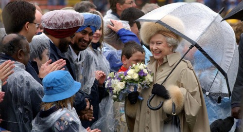 Buckingham Palace Lockdown Plan – Coronavirus Escalation May Force Queen Elizabeth Into Isolation
