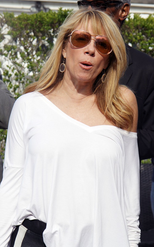 Ramona Singer Confesses She Was Suicidal And Depressed In New Book: RHONY Fans Don’t Buy It – Cry For Attention To Boost Sales?