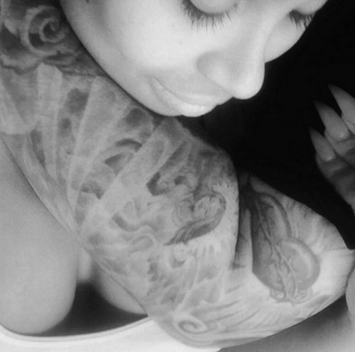 Rob Kardashian Hooking Up With Blac Chyna