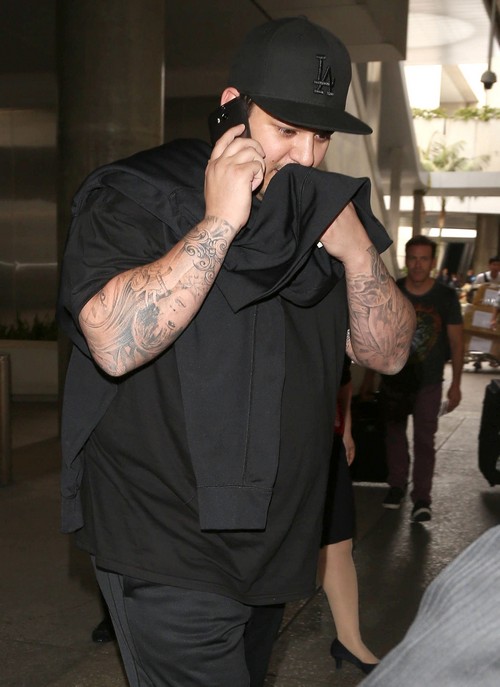 Rob Kardashian Rehab Bound: Agrees To Finally Get Help for Drug Problems – Report