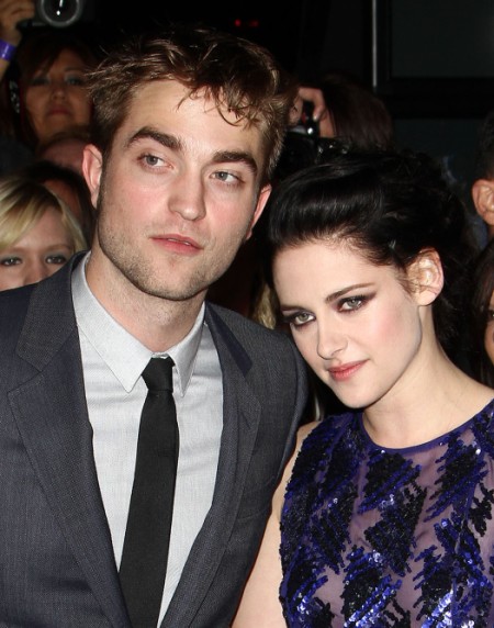 Robert Pattinson And Kristen Stewart Caught Kissing in Cannes