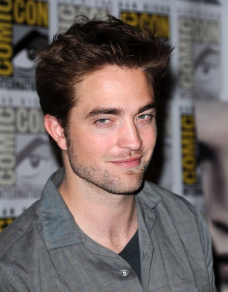 Robert Pattinson Rebounds With Nina Schubert