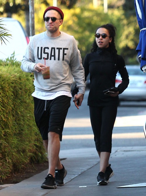 Robert Pattinson and FKA Twigs Getting Married – Rob To Propose On Valentine’s Day?