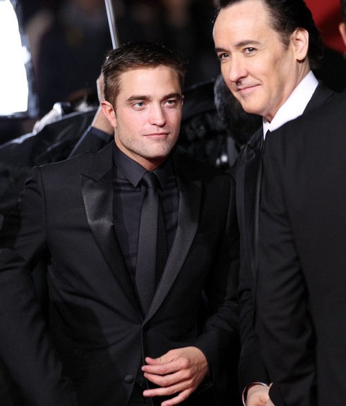 Robert Pattinson – Kristen Stewart Still In Touch – Twilight Stars Back Together For Domestic Hook-Up?