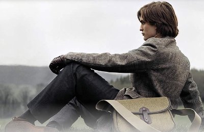 Robert Pattinson Turns Down Burberry Modeling Deal