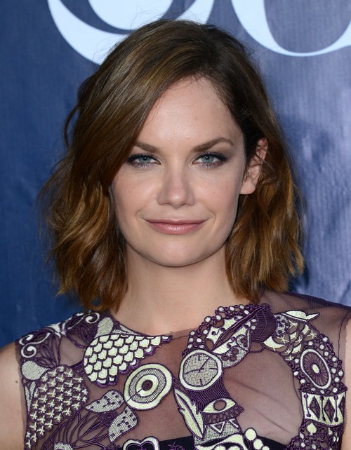 Jake Gyllenhaal Dating Ruth Wilson – Getting Close To ‘The Affair’ Actress?