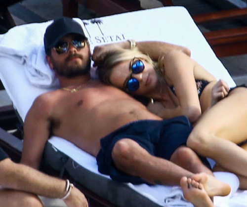 Scott Disick Caught With Mystery Woman: Kourtney Kardashian Reconciliation Off