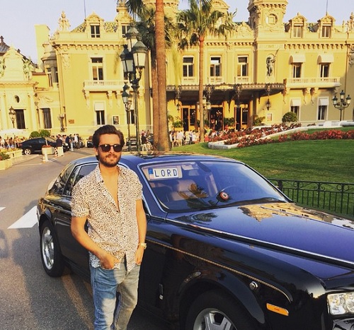 Scott Disick Partying With Prostitutes From His Pal Mally Mall’s Escort Service – Business Just Raided By The FBI!