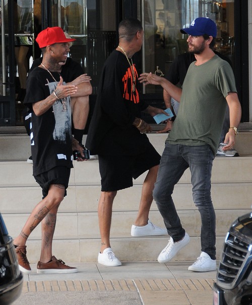 Scott Disick’s Horrible Behavior Has Kourtney Kardashian’s Son in Therapy?