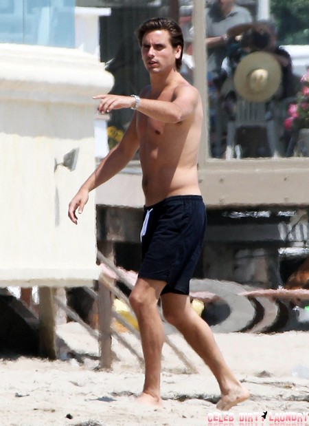 Scott Disick Parties And Flirts With Pussycat Dolls: Kourtney Kardashian Left At Home With The Kids