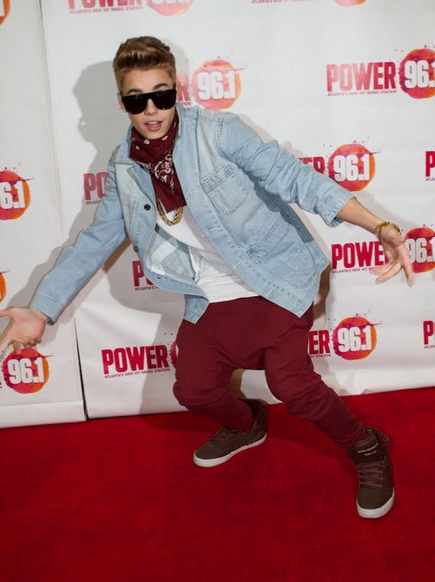 Selena Gomez Breaks Up With Justin Bieber For Good After Nick Jonas Bromance Scandal
