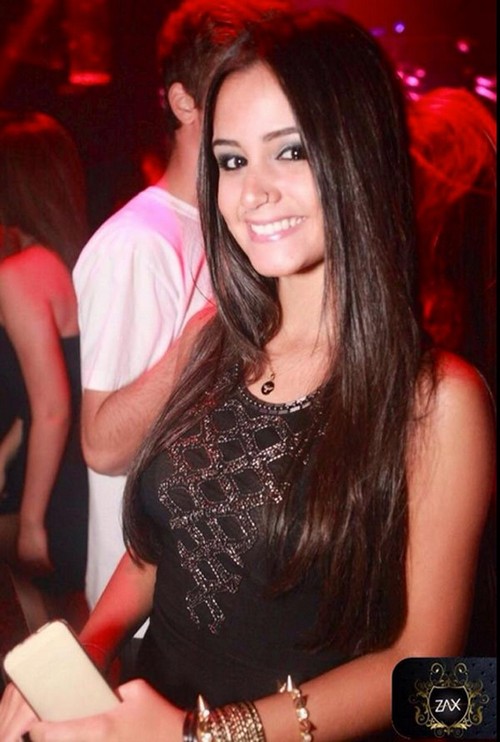 Justin Bieber Has No Hotel In Beunos Aires, Argentina To Take Selena Gomez Look-Alike Hookers (PHOTOS)