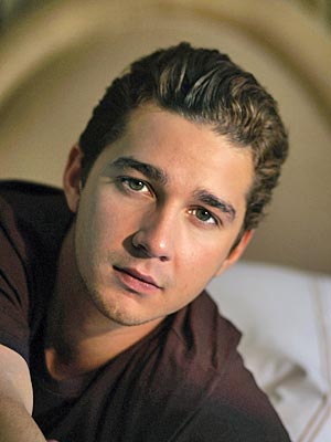 Shia LaBeouf In A Bar Fight And Landed In Handcuffs