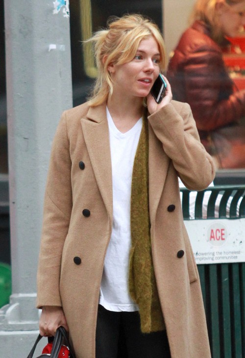 Sienna Miller Cozying up to Bradley Cooper – Trying to Dispel Brad Pitt Cheating Rumors, Placate Angelina Jolie?