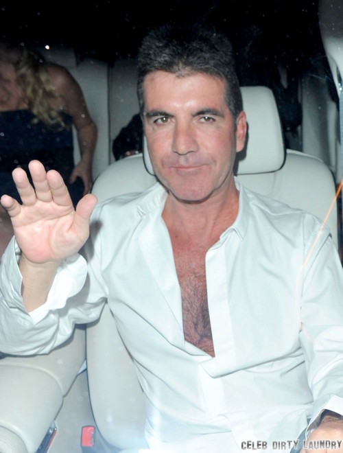 Simon Cowell Wears Makeup While He Vacations Without Lauren Silverman – Vain or Insane?
