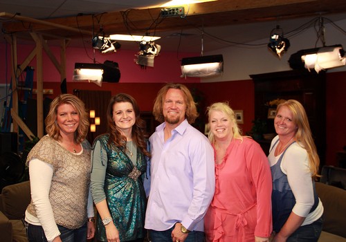 Sister Wives RECAP 1/12/14: “Polygamist Flash Mob”