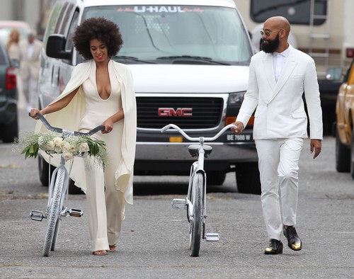 Solange Knowles Returns Wedding Gifts For $1000 Cash