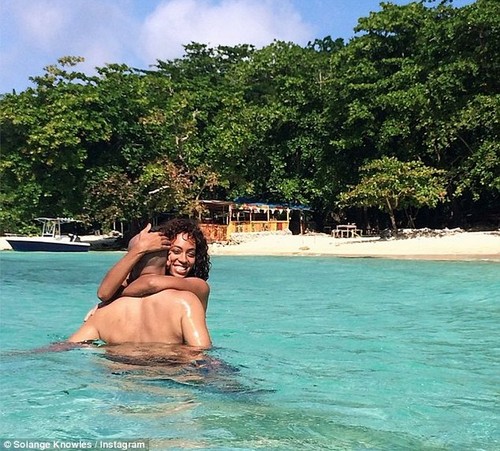 Solange Knowles Engaged To Alan Ferguson – Insisting Beyonce Divorce Jay-Z and Find Someone New?