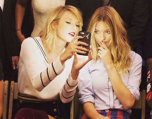 Has Taylor Swift Found A Bizarre Way To Hide From The Paparazzi?