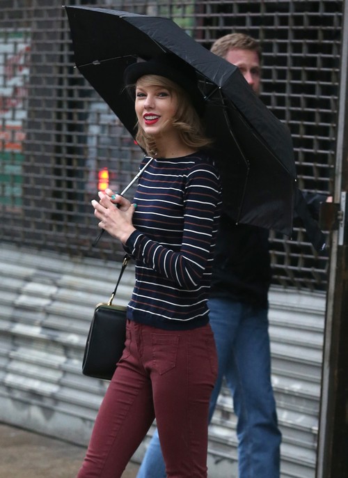 Taylor Swift and John Mayer Dating Again – Taylor Looks Seriously Happy! (PHOTOS)