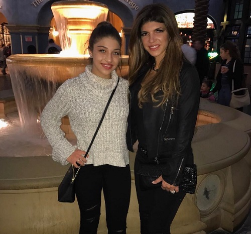 Teresa Giudice Facing Jail Time For Probation Violation?