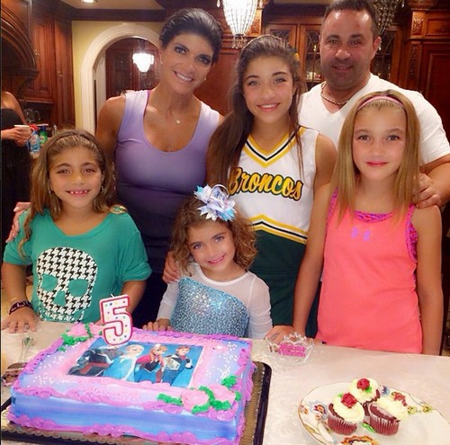 Teresa Giudice Fired, Divorce Update: Real Housewives of New Jersey Star House Arrest Sentence Likely – Dumping Juicy Joe