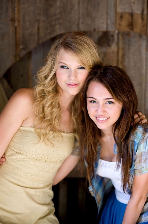 Taylor Swift Ends Friendship With Miley Cyrus After Topless Scandal (Photos)
