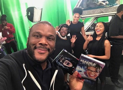 Tyler Perry Speaks Out After Mo’Nique Drags Him And Oprah