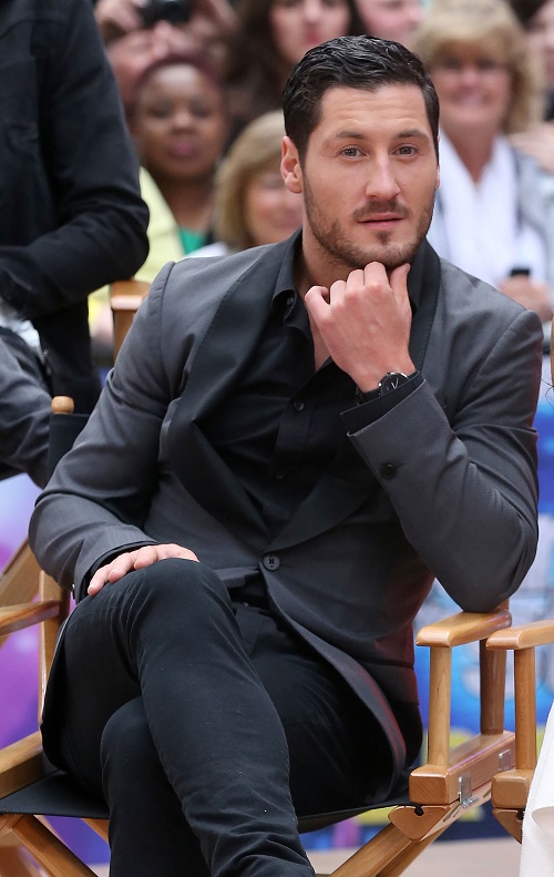 Caitlyn Jenner ‘Dancing With The Stars’ Debut: Val Chmerkosvkiy Volunteers To Be Her Pro Partner – Will She Accept DWTS Role?