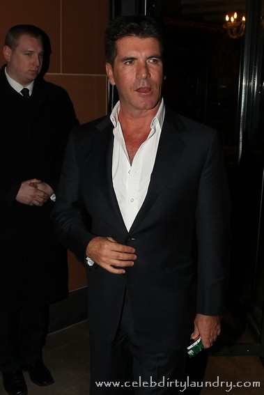 Simon Cowell Describes Christina Aguilera’s Singing Like A Squashed Cat